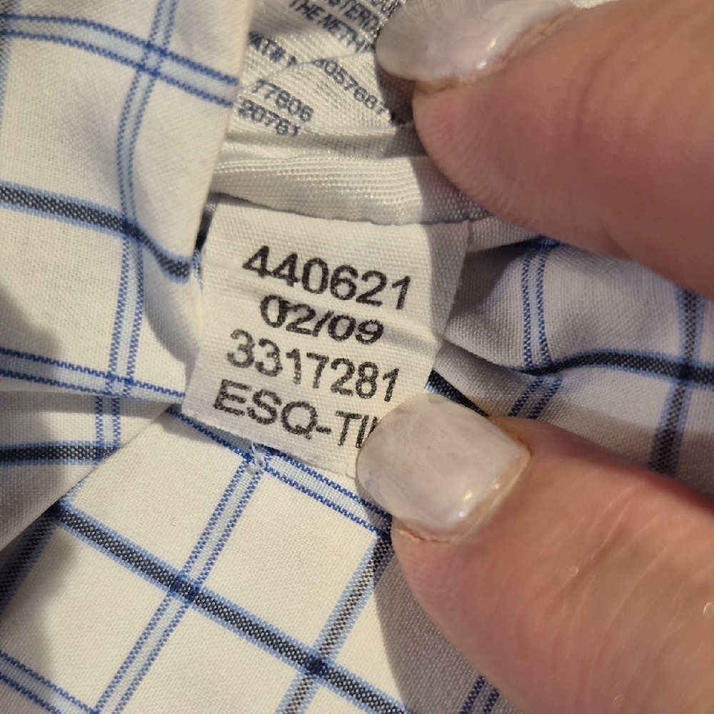 Tommy Hilfiger Blue and White Casual Button Down Shirt - Picture 9 of 14
